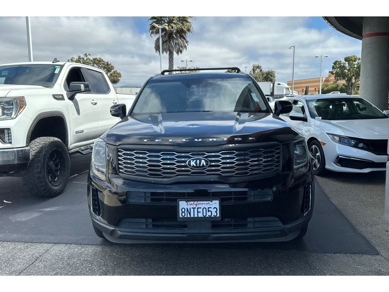 Kia Telluride Vehicle Full-screen Gallery Image 05