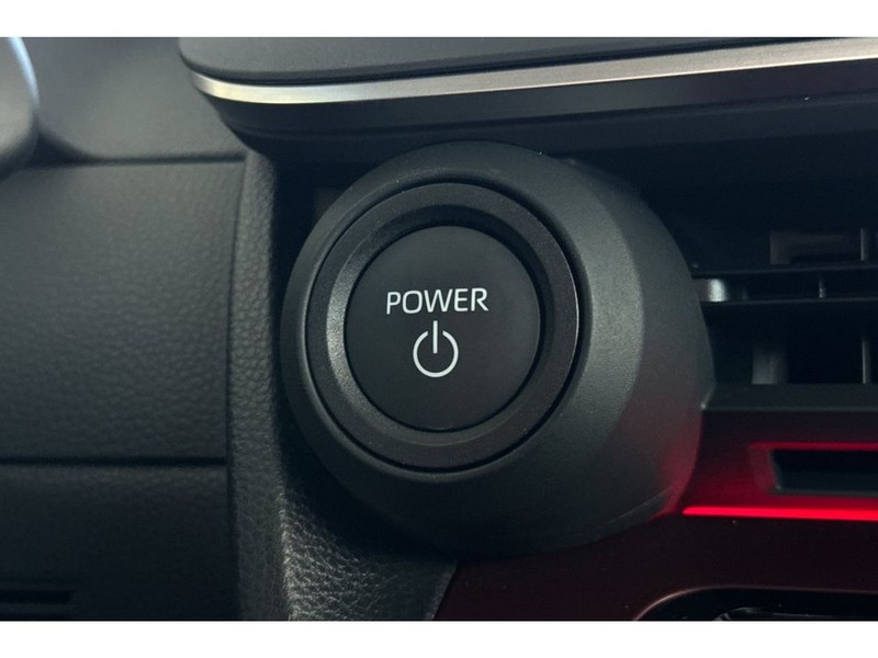 Toyota Prius Prime Vehicle Full-screen Gallery Image 23