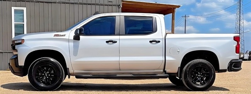 Chevrolet Silverado 1500 Vehicle Full-screen Gallery Image 04