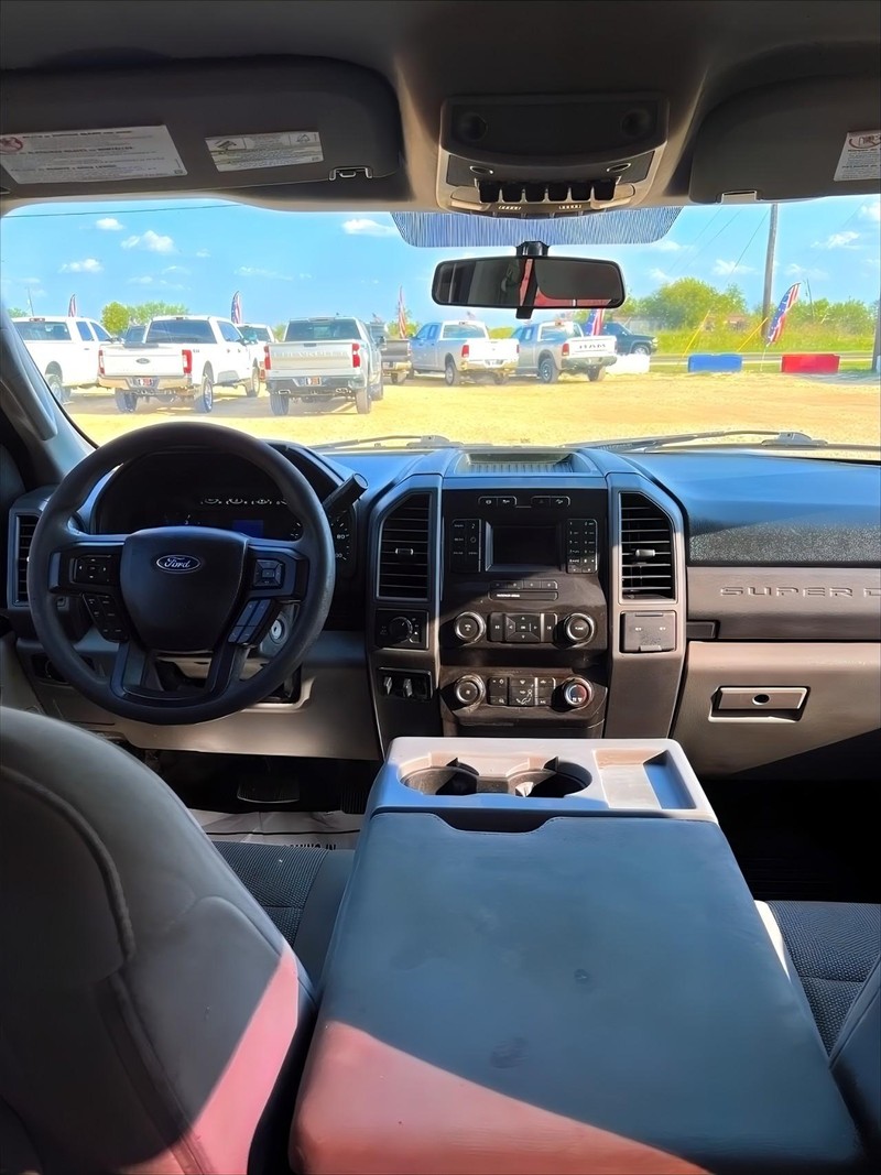 2019 Ford F-250 XL photo 4