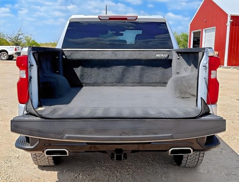 2022 Chevrolet Silverado 1500 Custom Trail Boss photo 2