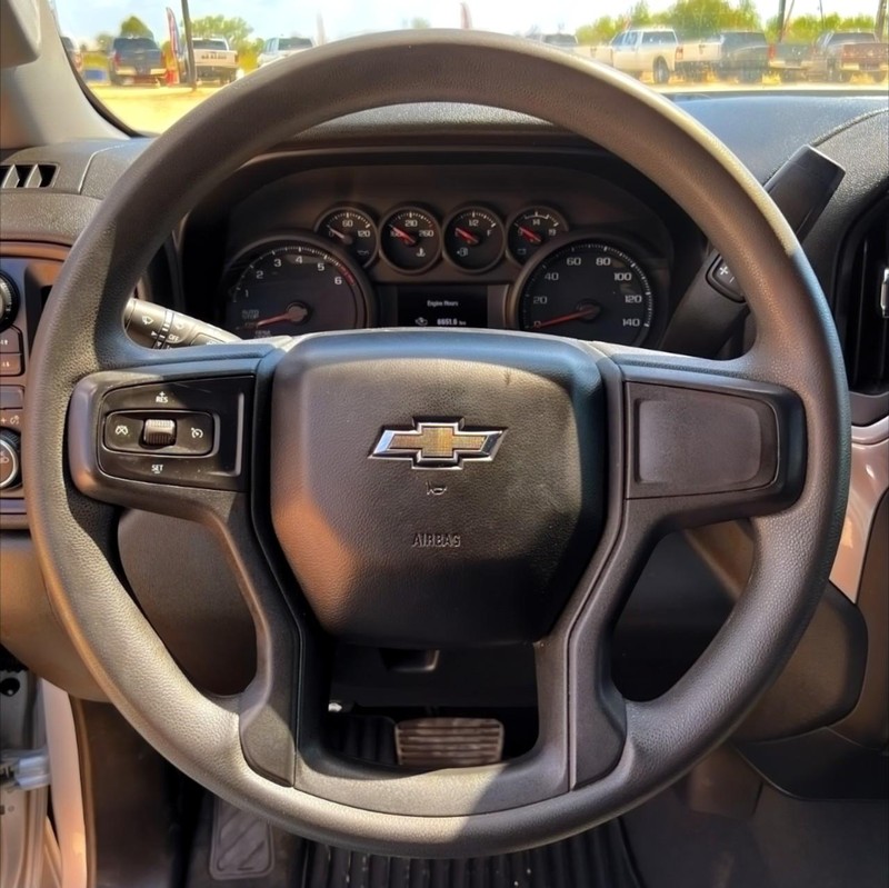 2022 Chevrolet Silverado 1500 Custom Trail Boss photo 3