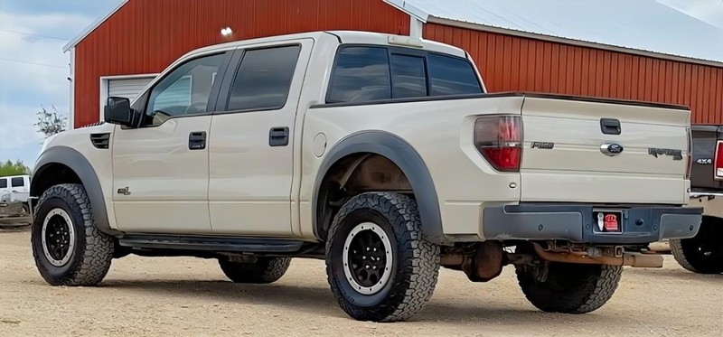 Ford F-150 Vehicle Full-screen Gallery Image 06