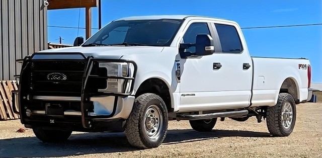 more details - ford super duty f-250 srw
