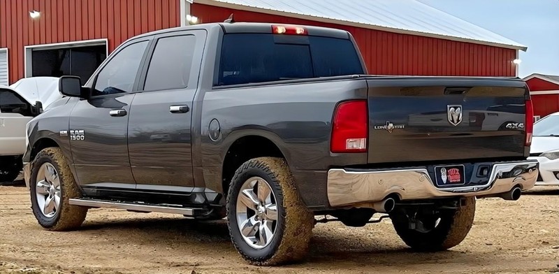 Ram 1500 Vehicle Full-screen Gallery Image 06