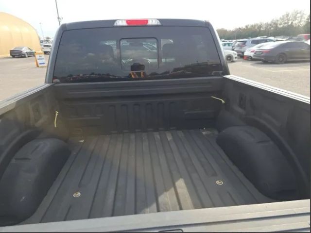 Ford F-150 Vehicle Full-screen Gallery Image 07