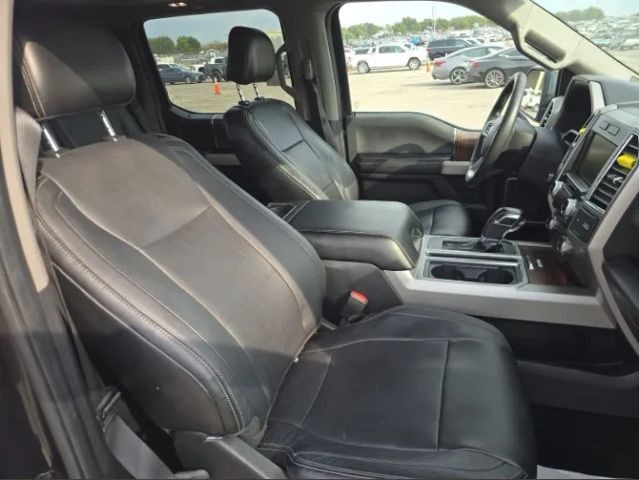 Ford F-150 Vehicle Full-screen Gallery Image 11