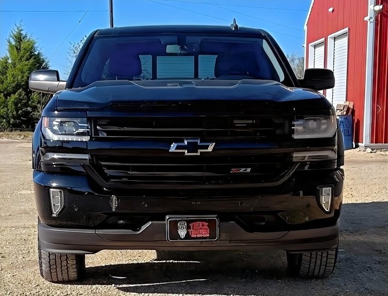 Chevrolet Silverado 1500 Vehicle Full-screen Gallery Image 07