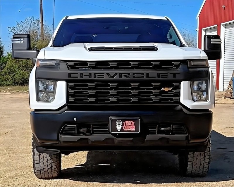 Chevrolet Silverado 2500HD Vehicle Full-screen Gallery Image 07