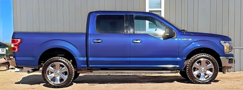 Ford F-150 Vehicle Full-screen Gallery Image 03