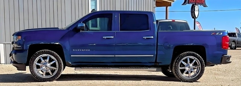 Chevrolet Silverado 1500 Vehicle Full-screen Gallery Image 04
