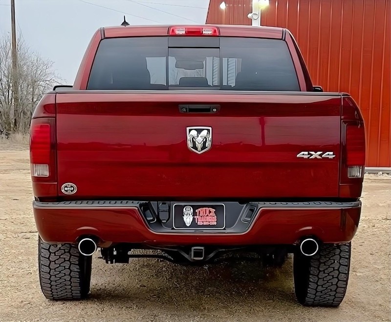Ram 1500 Vehicle Full-screen Gallery Image 08