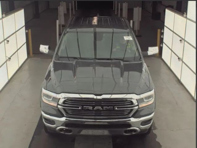 Ram 1500 Vehicle Full-screen Gallery Image 05