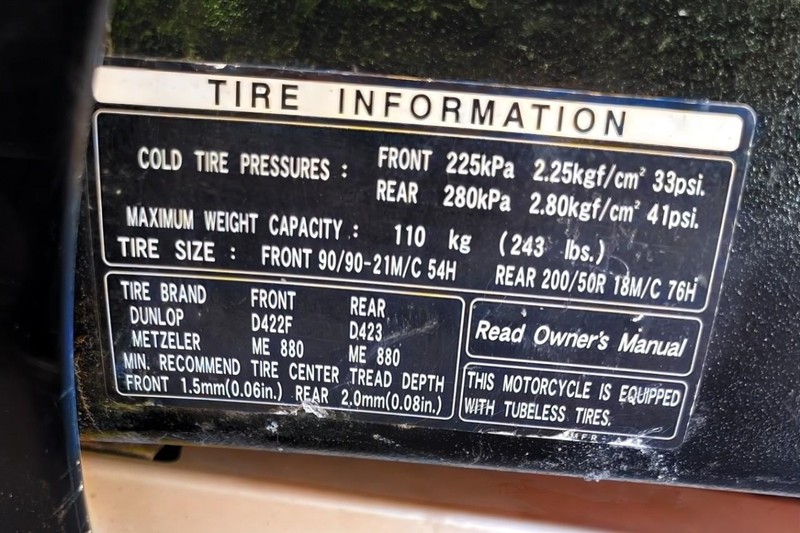 Honda Motorcycle Vehicle Full-screen Gallery Image 10