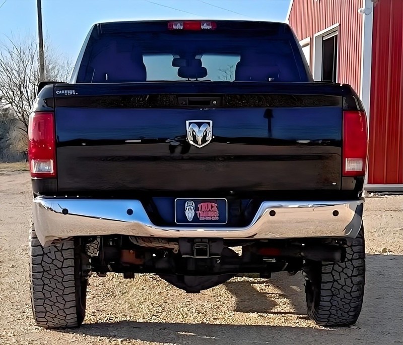 Ram 2500 Vehicle Full-screen Gallery Image 08