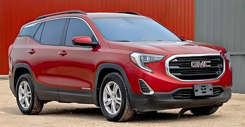 GMC Terrain Vehicle Full-screen Gallery Image 02