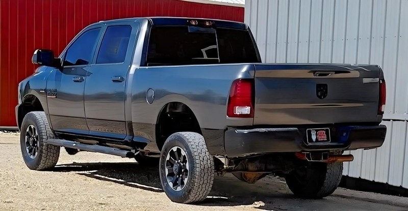 Ram 2500 Vehicle Full-screen Gallery Image 06