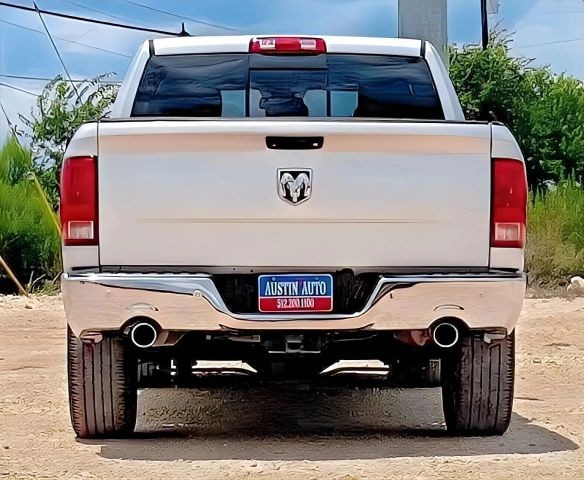 Ram 1500 Vehicle Full-screen Gallery Image 04