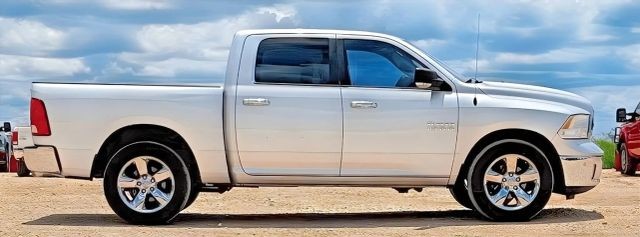 Ram 1500 Vehicle Full-screen Gallery Image 07