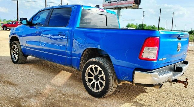 Ram 1500 Vehicle Full-screen Gallery Image 02