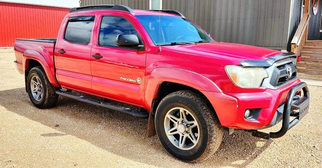Toyota Tacoma Vehicle Full-screen Gallery Image 06