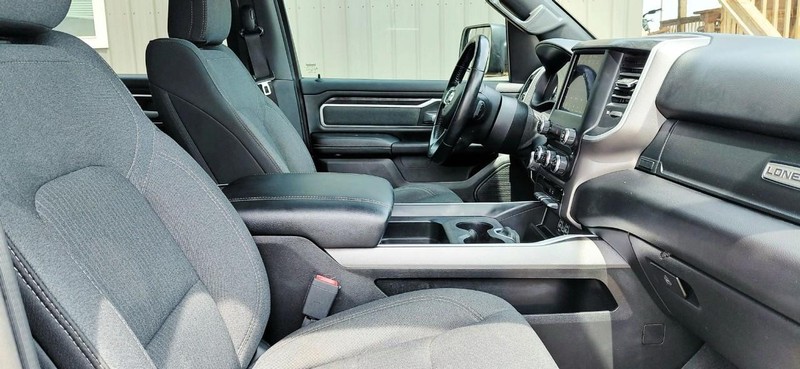 Ram 1500 Vehicle Full-screen Gallery Image 10