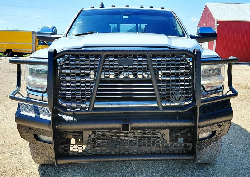 Ram 2500 Vehicle Full-screen Gallery Image 06