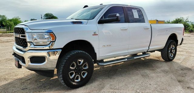 2022 RAM 2500 Big Horn 4X4 Crew Cab LWB's photo