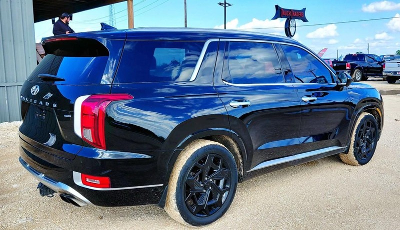 Hyundai Palisade Vehicle Full-screen Gallery Image 04