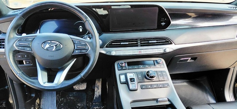 Hyundai Palisade Vehicle Full-screen Gallery Image 10