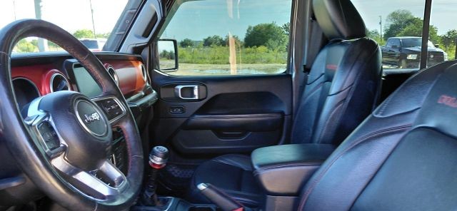 Jeep Wrangler Unlimited Vehicle Full-screen Gallery Image 16
