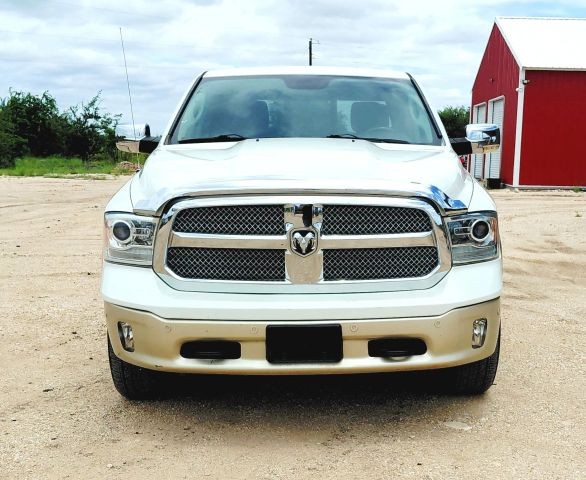 Ram 1500 Vehicle Full-screen Gallery Image 08