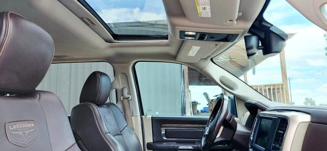 Ram 1500 Vehicle Full-screen Gallery Image 15