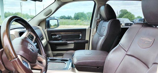 Ram 1500 Vehicle Full-screen Gallery Image 16