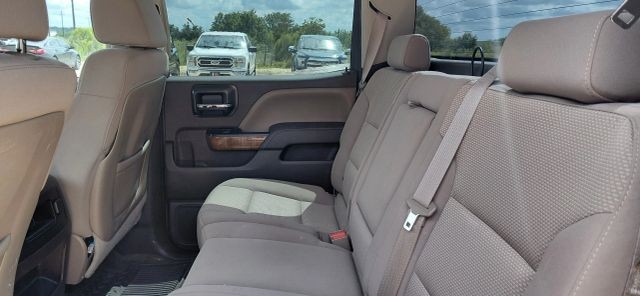 GMC Sierra 1500 Vehicle Full-screen Gallery Image 09
