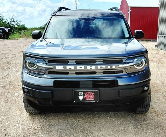 Ford Bronco Sport Vehicle Full-screen Gallery Image 07