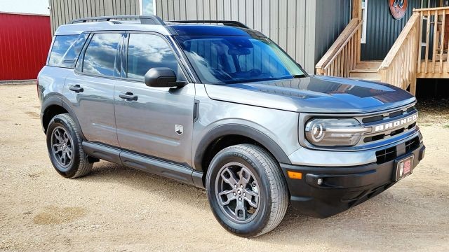 Ford Bronco Sport Vehicle Full-screen Gallery Image 08