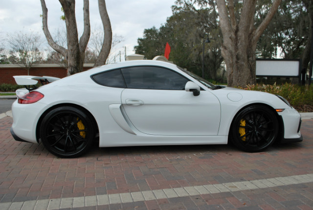 more details - porsche cayman