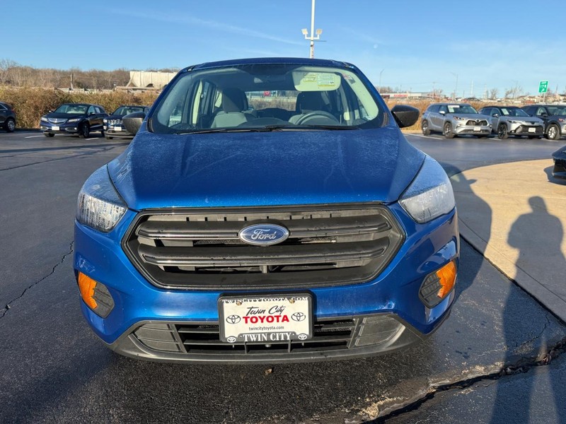 Ford Escape Vehicle Image 9