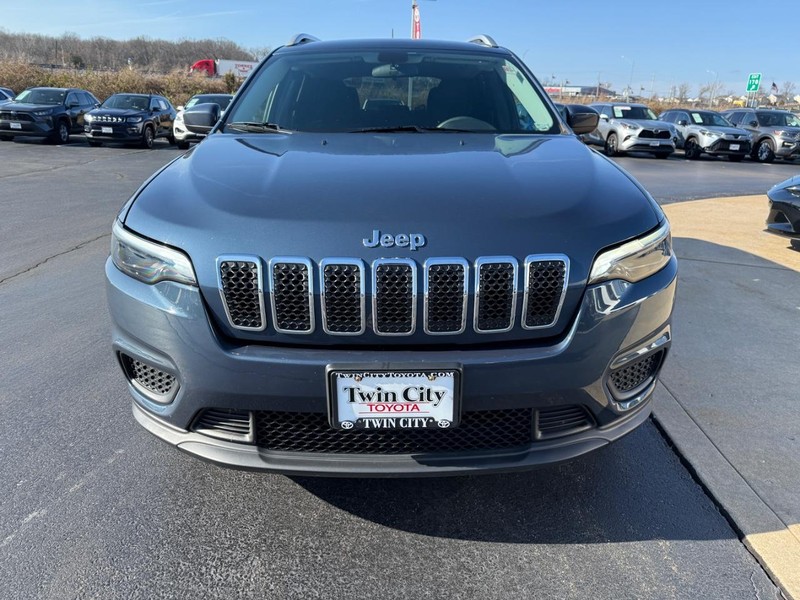 Jeep Cherokee Vehicle Image 9