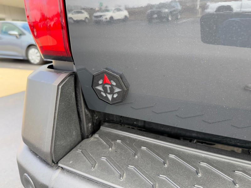 Toyota Tacoma 4WD Hybrid Vehicle Image 6