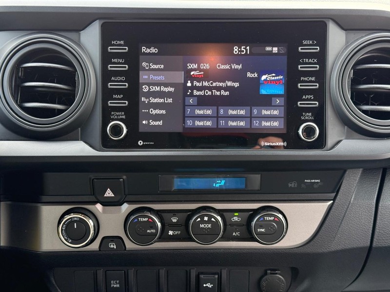 Toyota Tacoma 4WD Vehicle Image 14