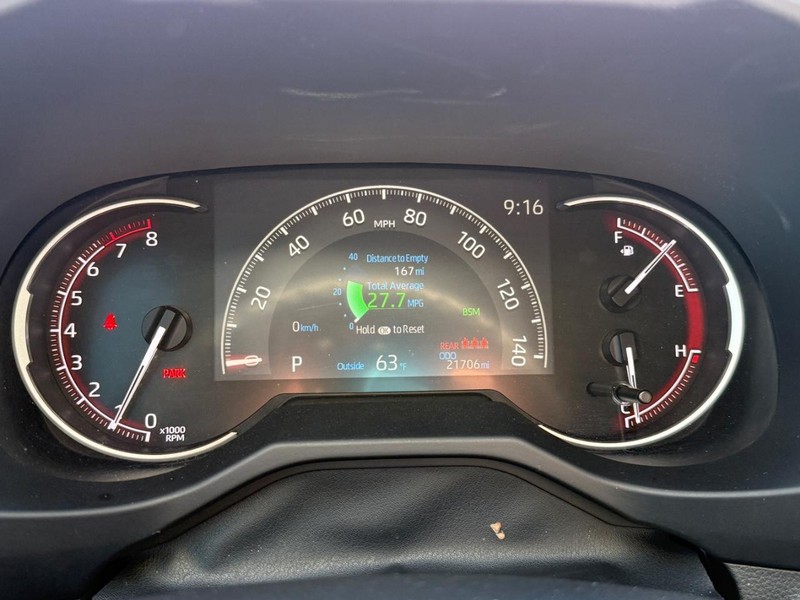 Toyota RAV4 Vehicle Image 20