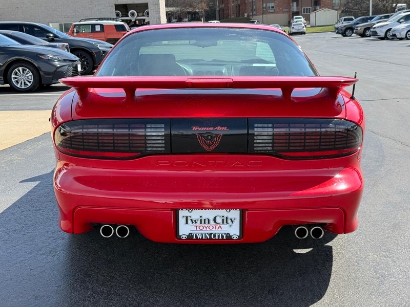 Pontiac Firebird Vehicle Image 4