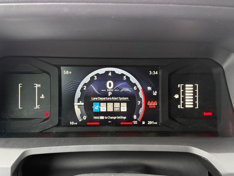 Toyota Tacoma 4WD Vehicle Image 15