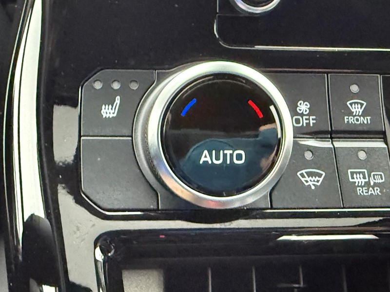 Toyota Highlander Vehicle Image 22