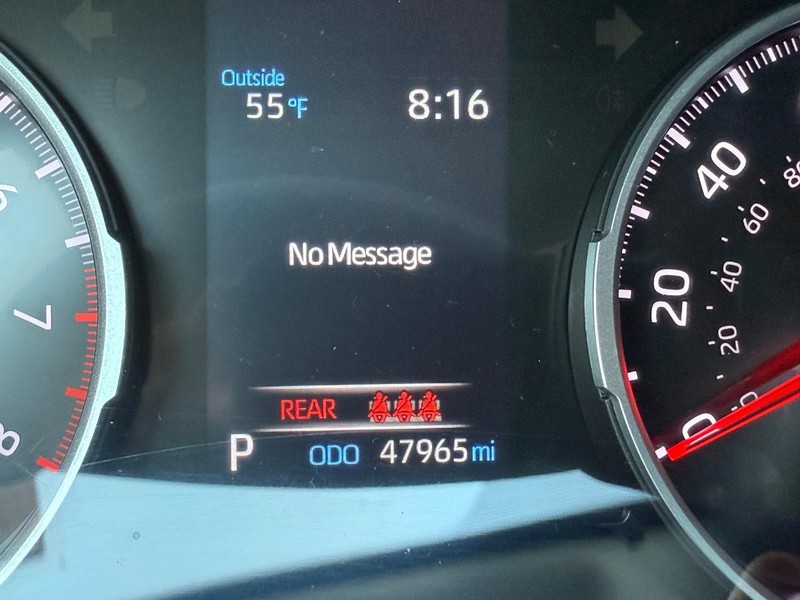 Toyota RAV4 Vehicle Image 21
