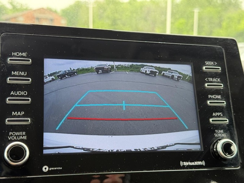 Toyota Camry Vehicle Image 20