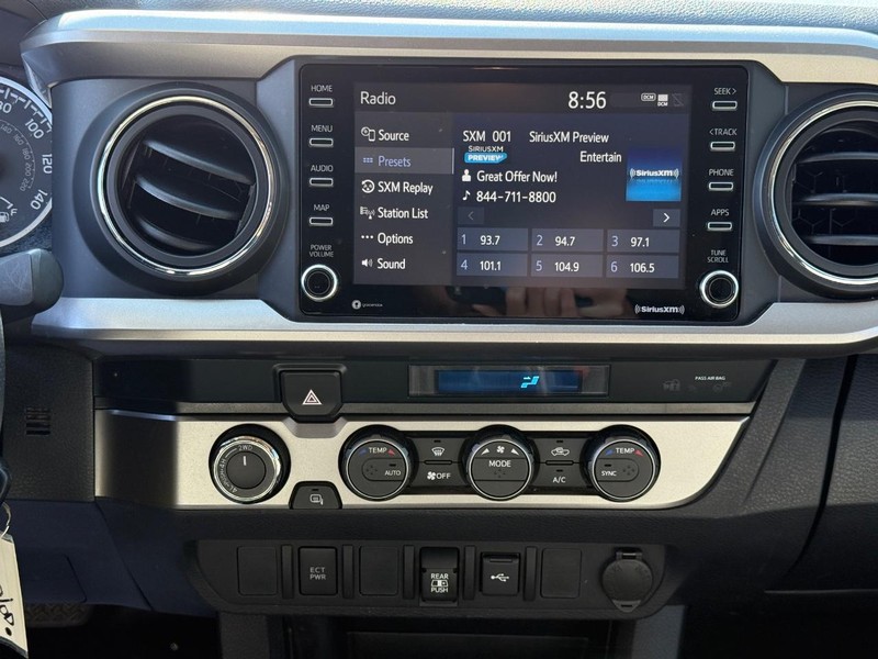 Toyota Tacoma 4WD Vehicle Image 14