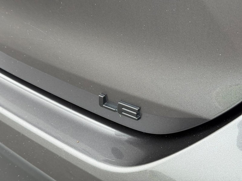 Toyota Highlander Vehicle Image 6